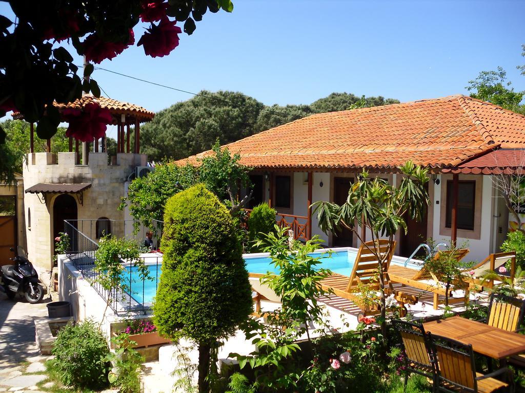 Akropolis Guest House Bergama Exterior foto