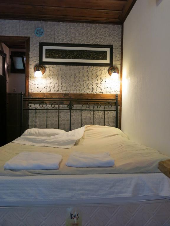 Akropolis Guest House Bergama Exterior foto